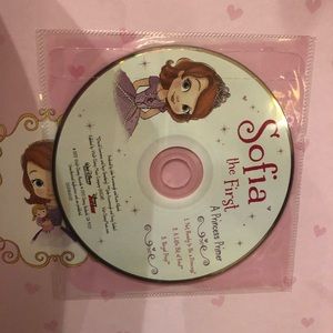 Disney Other - 2 For $10🎉NWOT New Sophia The First Book With CD Disney Other - 2 For $10🎉NWOT New Sophia The First Book With CD